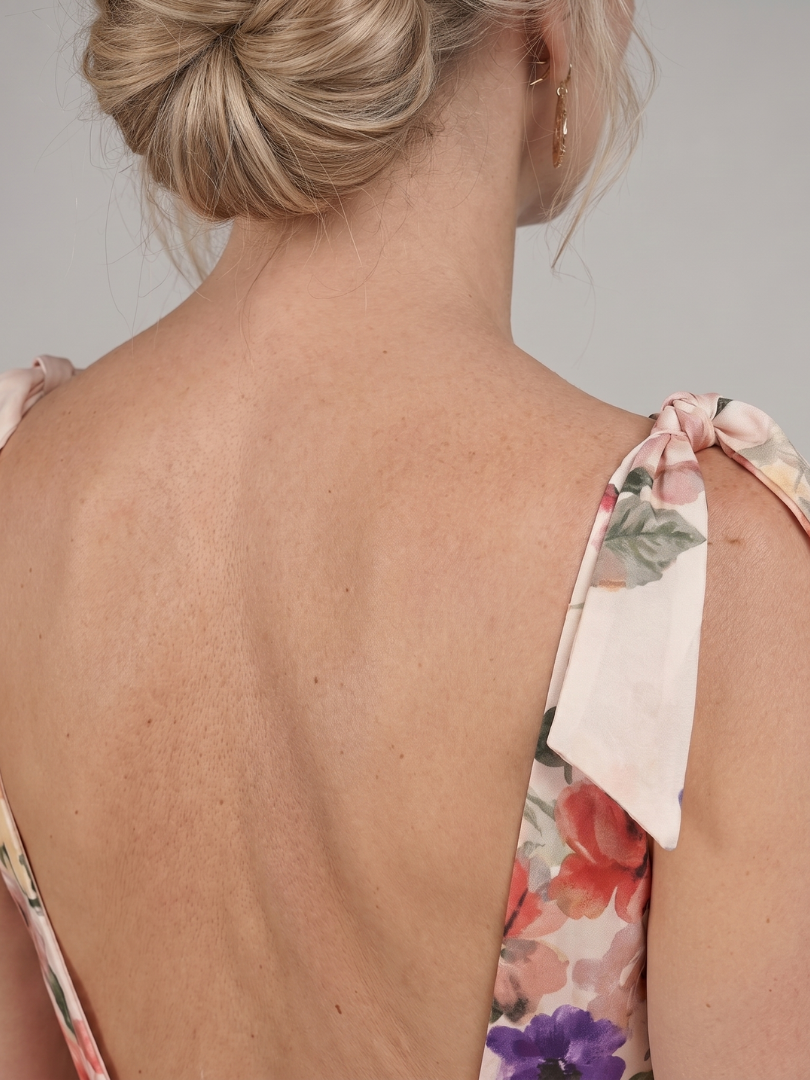 Elarose | Sukienka maxi z bezrękawnikami i luźną spódnicą - Eliza-Warszawa