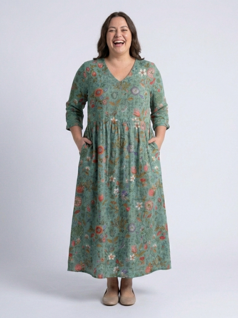 Marina | Sukienka maxi w kwiaty z dekoltem w serek i rękawami 3/4 - Eliza-Warszawa