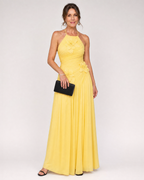 Stephene | Plisowana sukienka maxi z dekoltem halter i kwiatowym detalem - Eliza-Warszawa